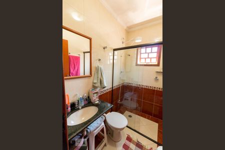 Casa à venda com 159m², 3 quartos e 4 vagasBanheiro quarto suíte