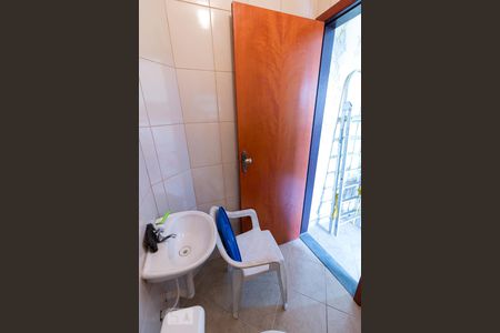 Casa à venda com 159m², 3 quartos e 4 vagasBanheiro de serviço