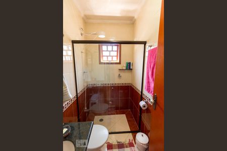 Casa à venda com 159m², 3 quartos e 4 vagasBanheiro quarto suíte