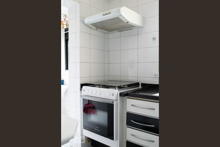 Apartamento para alugar com 67m², 2 quartos e 2 vagas Apartamento para alugar com 67m², 2 quartos e 2 vagasCOZINHA