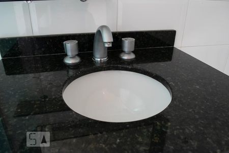 Apartamento para alugar com 67m², 2 quartos e 2 vagas Apartamento para alugar com 67m², 2 quartos e 2 vagasBANHEIRO QUARTO 2