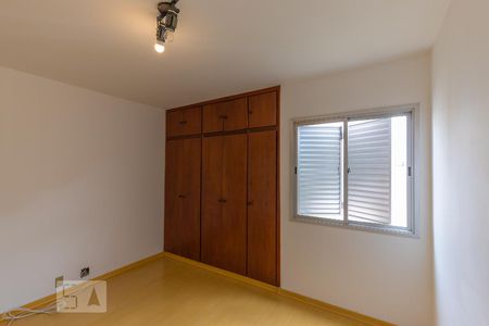 Quarto de apartamento para alugar com 1 quarto, 67m² em Cambuí, Campinas