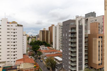 Vista da sacada de apartamento para alugar com 1 quarto, 67m² em Cambuí, Campinas