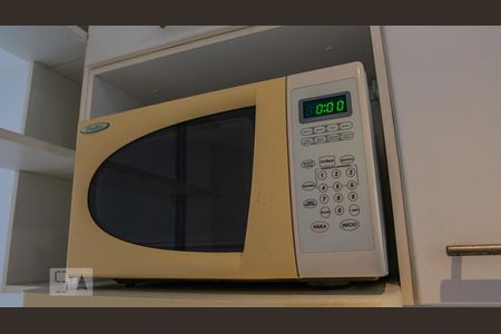 Apartamento à venda com 65m², 1 quarto e 1 vaga Apartamento à venda com 65m², 1 quarto e 1 vagaMicroondas