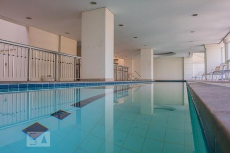 Apartamento à venda com 65m², 1 quarto e 1 vaga Apartamento à venda com 65m², 1 quarto e 1 vagaPiscina