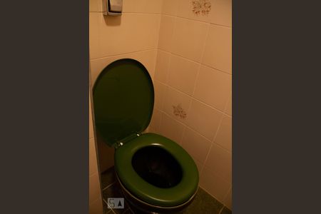 Apartamento para alugar com 140m², 3 quartos e 2 vagasBanheiro de Serviço