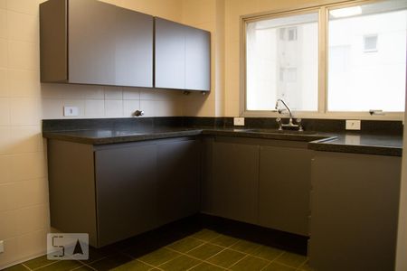 Apartamento para alugar com 140m², 3 quartos e 2 vagasCozinha