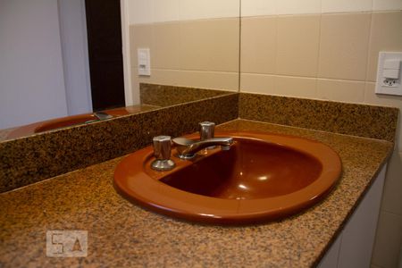 Apartamento para alugar com 140m², 3 quartos e 2 vagasBanheiro da Suíte 2