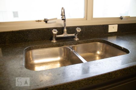 Apartamento para alugar com 140m², 3 quartos e 2 vagasDetalhe cozinha