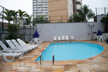 Apartamento para alugar com 140m², 3 quartos e 2 vagasÁrea comum - Piscina