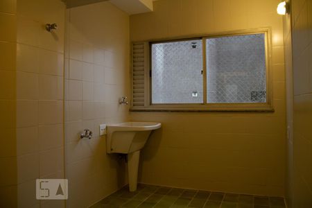 Apartamento para alugar com 140m², 3 quartos e 2 vagasÁrea de Serviço