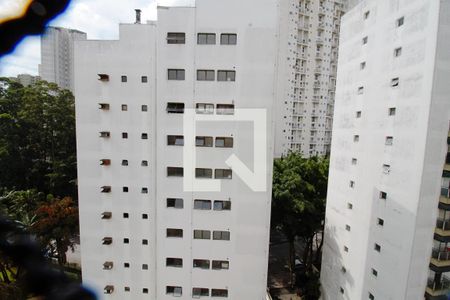 Apartamento à venda com 50m², 2 quartos e 2 vagas Apartamento à venda com 50m², 2 quartos e 2 vagasVista da Área de Serviço