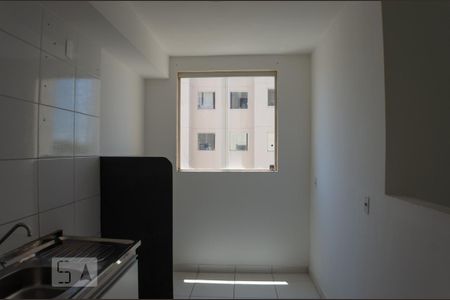 Apartamento para alugar com 57m², 2 quartos e 1 vaga Apartamento para alugar com 57m², 2 quartos e 1 vagaCozinha e Área de Serviço