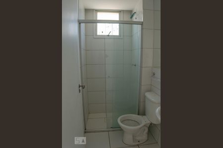 Banheiro de apartamento para alugar com 2 quartos, 57m² em Planalto, Belo Horizonte