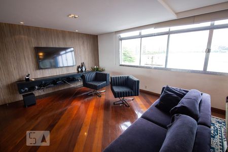 Sala de apartamento para alugar com 4 quartos, 190m² em Icaraí, Niterói