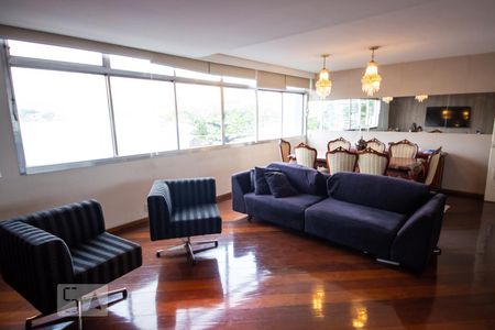 Sala de apartamento à venda com 4 quartos, 190m² em Icaraí, Niterói