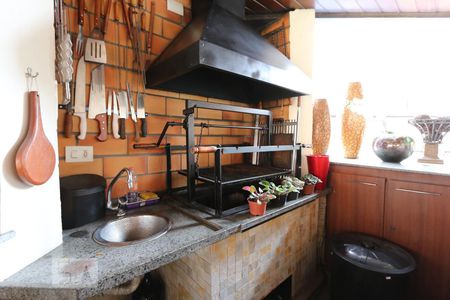 varanda de apartamento para alugar com 3 quartos, 250m² em Vila Suzana, São Paulo