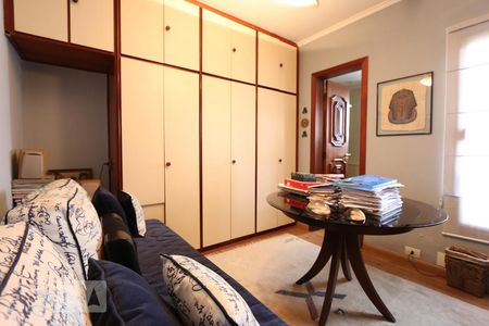 Apartamento para alugar com 250m², 3 quartos e 3 vagassuite 2