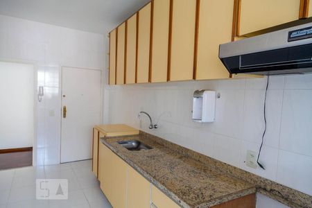 Apartamento à venda com 90m², 3 quartos e 1 vagaCozinha - Armários