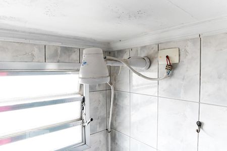 Apartamento à venda com 56m², 2 quartos e 1 vaga Apartamento à venda com 56m², 2 quartos e 1 vagaBanheiro