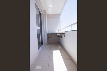 Varanda da Sala de apartamento para alugar com 2 quartos, 70m² em Vila Humaitá, Santo André