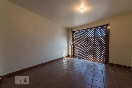 Casa à venda com 120m², 2 quartos e 2 vagasGaragem