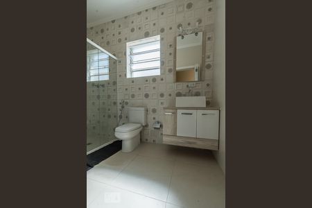 Casa à venda com 120m², 2 quartos e 2 vagasBanheiro