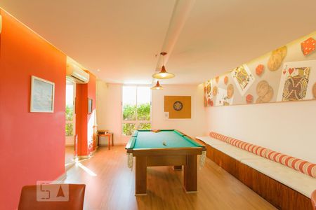 Apartamento para alugar com 73m², 2 quartos e 1 vaga Apartamento para alugar com 73m², 2 quartos e 1 vagaSalão de Jogos