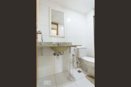 Apartamento para alugar com 73m², 2 quartos e 1 vaga Apartamento para alugar com 73m², 2 quartos e 1 vagaBanheiro Social