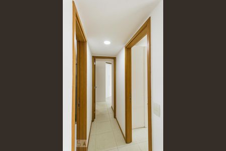 Apartamento para alugar com 73m², 2 quartos e 1 vaga Apartamento para alugar com 73m², 2 quartos e 1 vagaCorredor