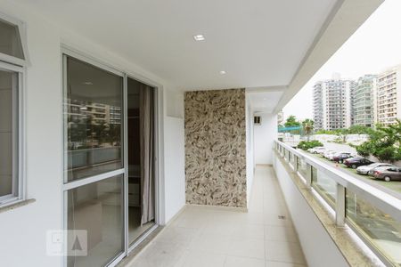 Apartamento para alugar com 73m², 2 quartos e 1 vaga Apartamento para alugar com 73m², 2 quartos e 1 vagaVaranda Sala/Suíte