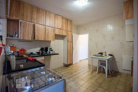 Cozinha de casa à venda com 4 quartos, 180m² em Campo Belo, São Paulo