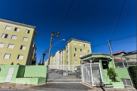 Apartamento para alugar com 46m², 2 quartos e 1 vagaFachada