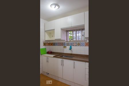 Cozinha de apartamento para alugar com 1 quarto, 40m² em Humaitá, Rio de Janeiro