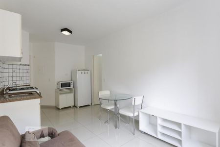 Sala/Cozinha de apartamento para alugar com 1 quarto, 40m² em Pinheiros, São Paulo