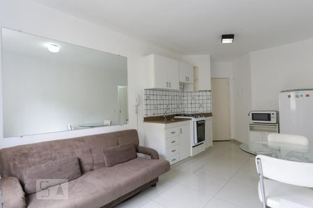 Sala/Cozinha de apartamento para alugar com 1 quarto, 40m² em Pinheiros, São Paulo