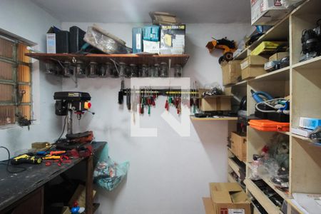 Casa à venda com 230m², 4 quartos e 2 vagasÁrea de Serviço - Quarto