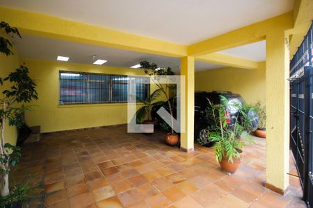 Casa à venda com 230m², 4 quartos e 2 vagasGaragem