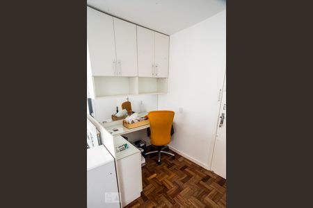 Sala de kitnet/studio à venda com 1 quarto, 33m² em Independência, Porto Alegre