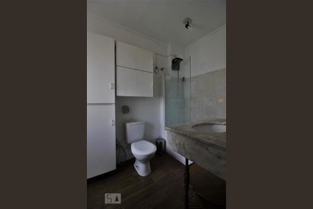 Banheiro da suíte de apartamento à venda com 1 quarto, 57m² em Vila Andrade, São Paulo