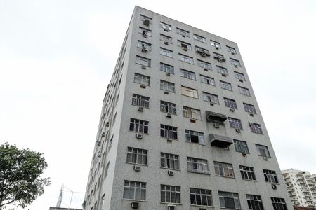 Apartamento para alugar com 95m², 3 quartos e 1 vagaFachada
