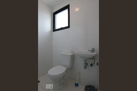 Apartamento para alugar com 77m², 2 quartos e 2 vagasBanheiro de Serviço