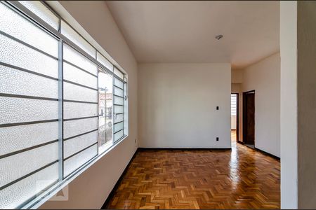 Apartamento para alugar com 65m², 2 quartos e 1 vagaSala