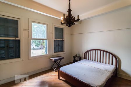 Casa para alugar com 450m², 3 quartos e 1 vaga Casa para alugar com 450m², 3 quartos e 1 vagaQuarto 2