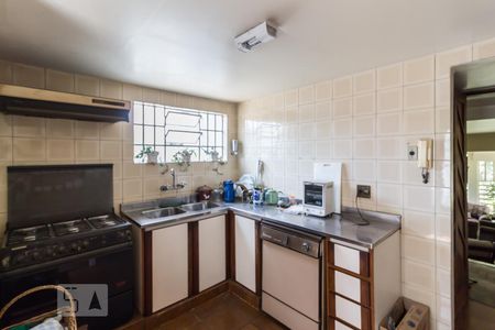 Casa para alugar com 450m², 3 quartos e 1 vaga Casa para alugar com 450m², 3 quartos e 1 vagaCozinha