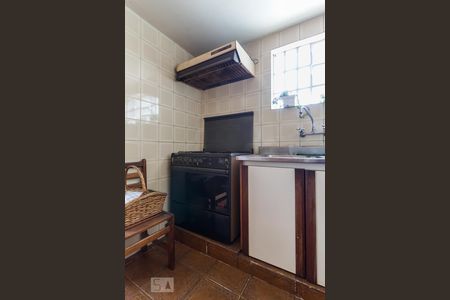 Casa para alugar com 450m², 3 quartos e 1 vaga Casa para alugar com 450m², 3 quartos e 1 vagaCozinha