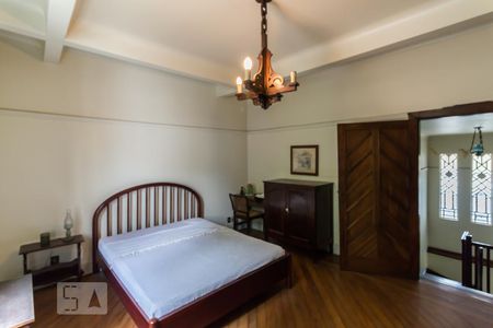 Casa para alugar com 450m², 3 quartos e 1 vaga Casa para alugar com 450m², 3 quartos e 1 vagaQuarto 2