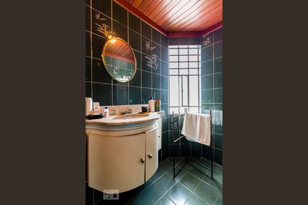 Casa para alugar com 450m², 3 quartos e 1 vaga Casa para alugar com 450m², 3 quartos e 1 vagaBanheiro suíte