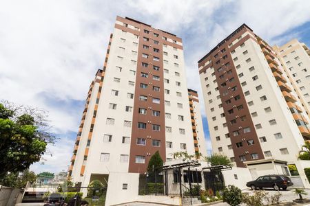 Apartamento para alugar com 58m², 2 quartos e 1 vaga Apartamento para alugar com 58m², 2 quartos e 1 vagaFachada