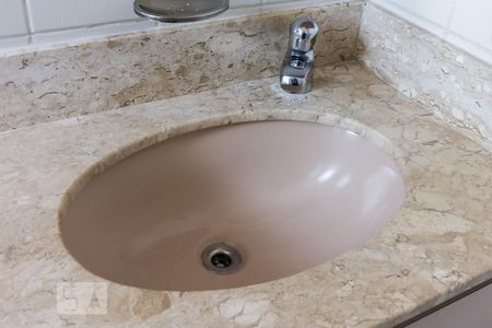 Apartamento para alugar com 58m², 2 quartos e 1 vaga Apartamento para alugar com 58m², 2 quartos e 1 vagaDetalhe pia